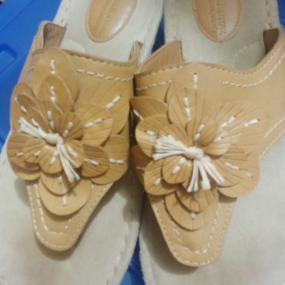 Croft & Barrow Sole(sense)ability Leather Sandals